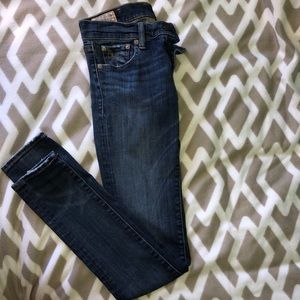 POLO BY RALPH LAUREN SKINNY JEANS